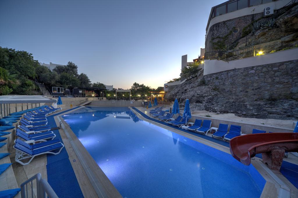 Crystal Hotel Bodrum Exterior foto